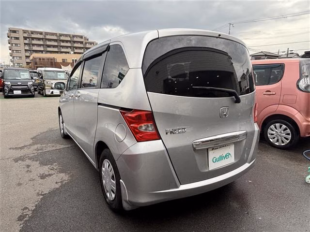 HONDA FREED