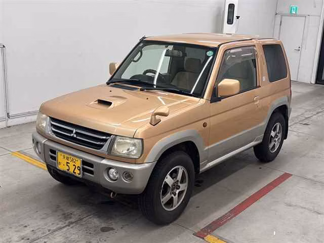 MITSUBISHI PAJERO MINI