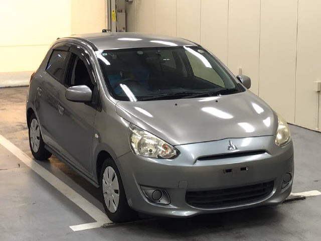MITSUBISHI MIRAGE