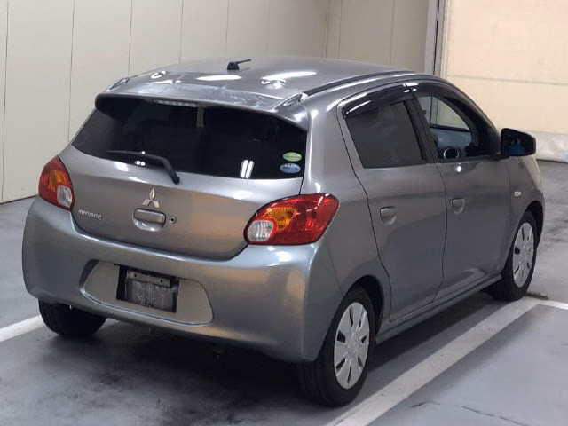 MITSUBISHI MIRAGE