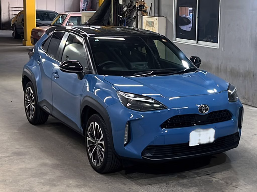 TOYOTA YARIS CROSS