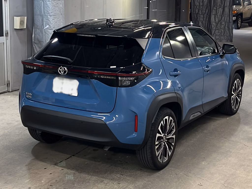 TOYOTA YARIS CROSS