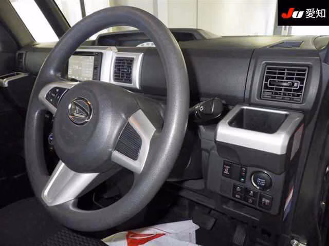 DAIHATSU WAKE