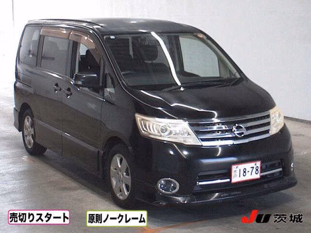 NISSAN SERENA