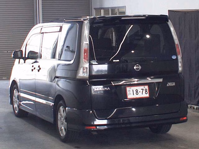 NISSAN SERENA