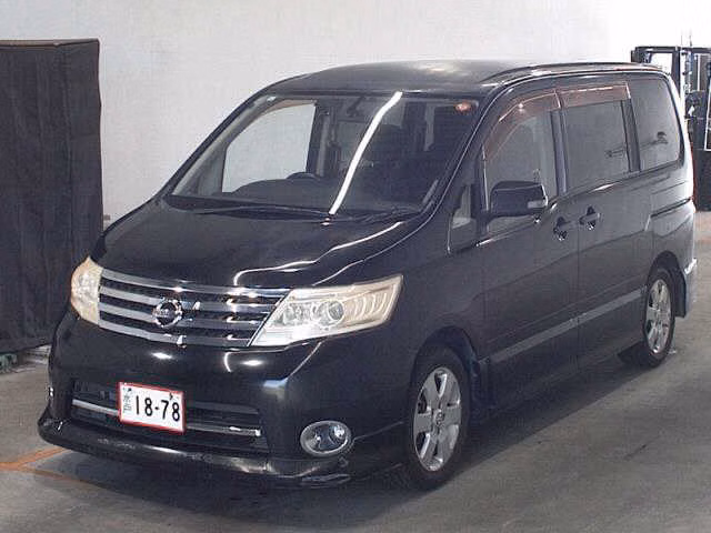 NISSAN SERENA