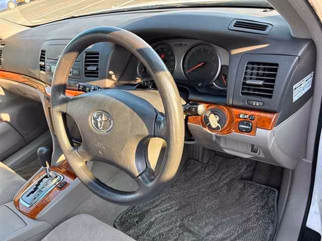 TOYOTA MARK II