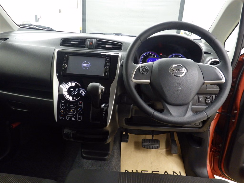 NISSAN DAYZ