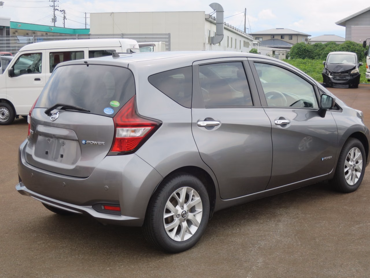 NISSAN NOTE