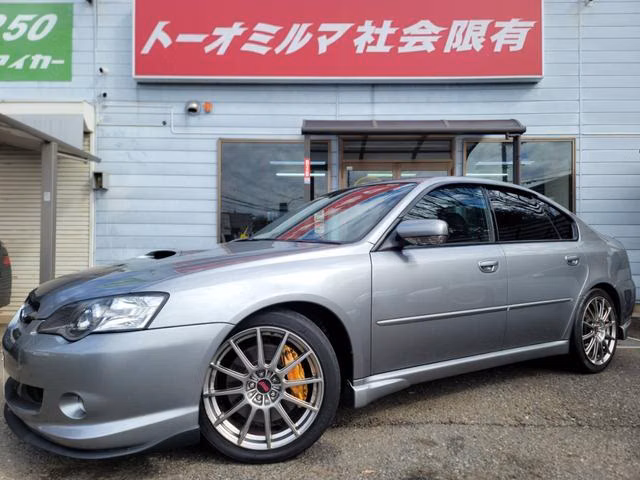 SUBARU LEGACY B4