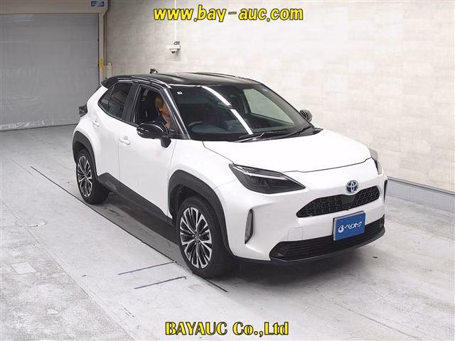 TOYOTA YARIS CROSS