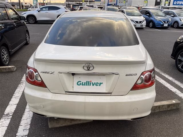 TOYOTA MARK X