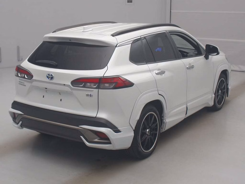 TOYOTA COROLLA CROSS