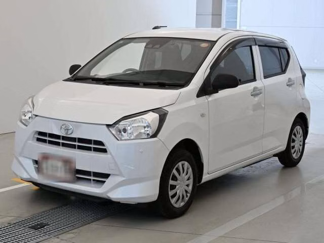 TOYOTA PIXIS EPOCH
