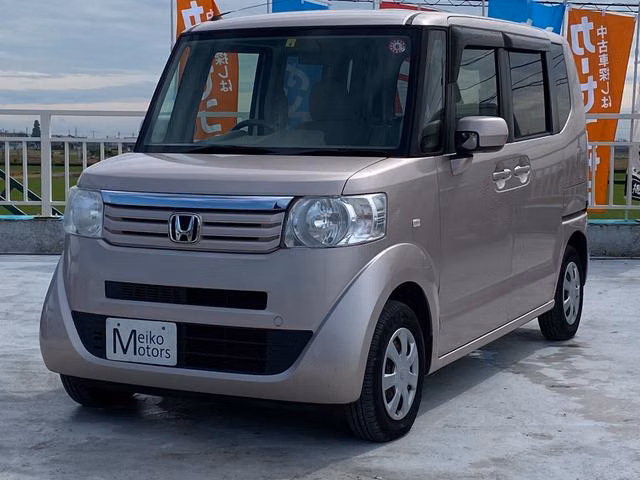 HONDA N-BOX