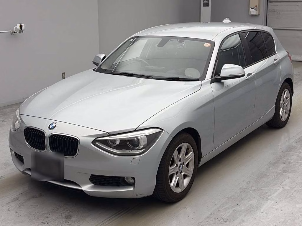 BMW 1-SERIES