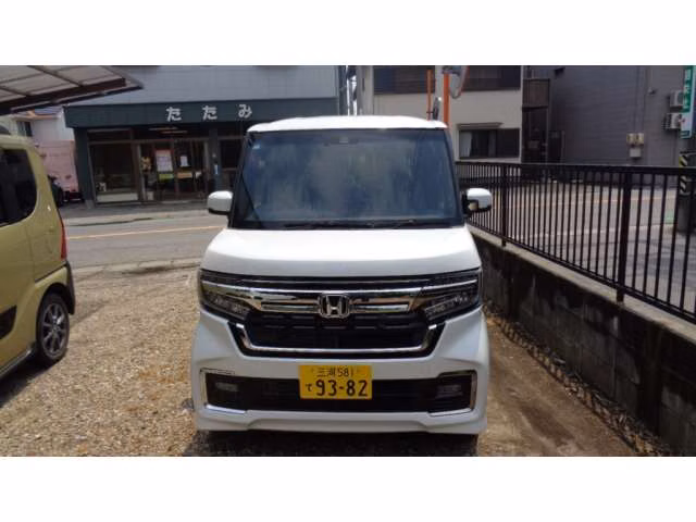 HONDA N-BOX