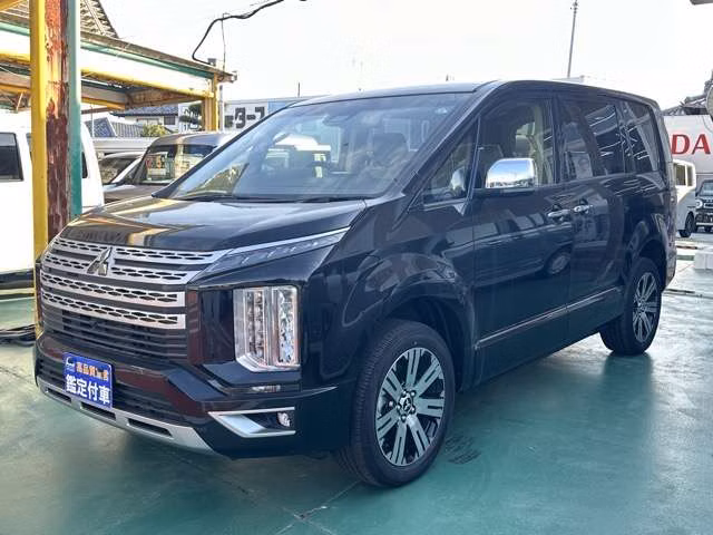 MITSUBISHI DELICA D:5