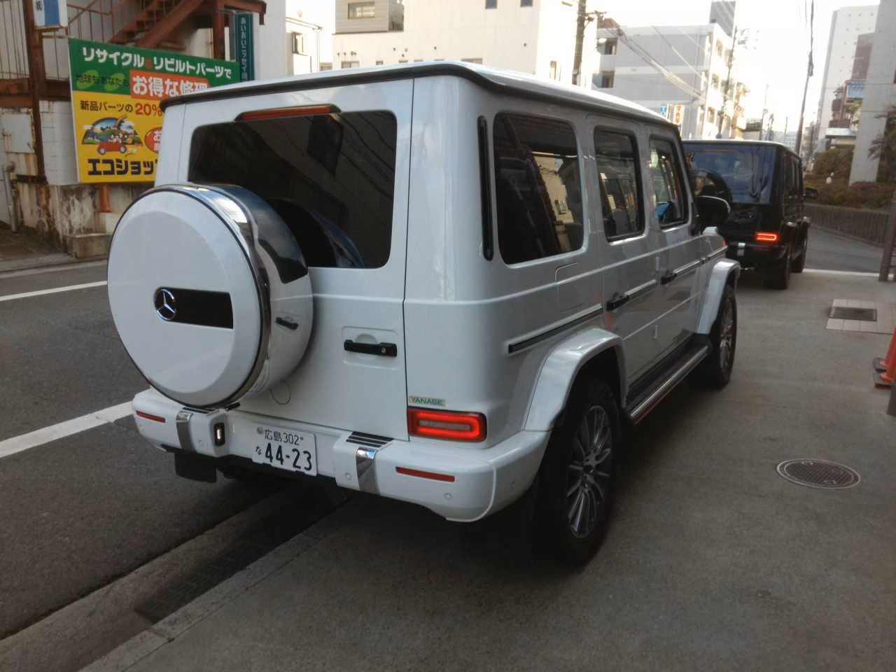 MERCEDES-BENZ G-CLASS