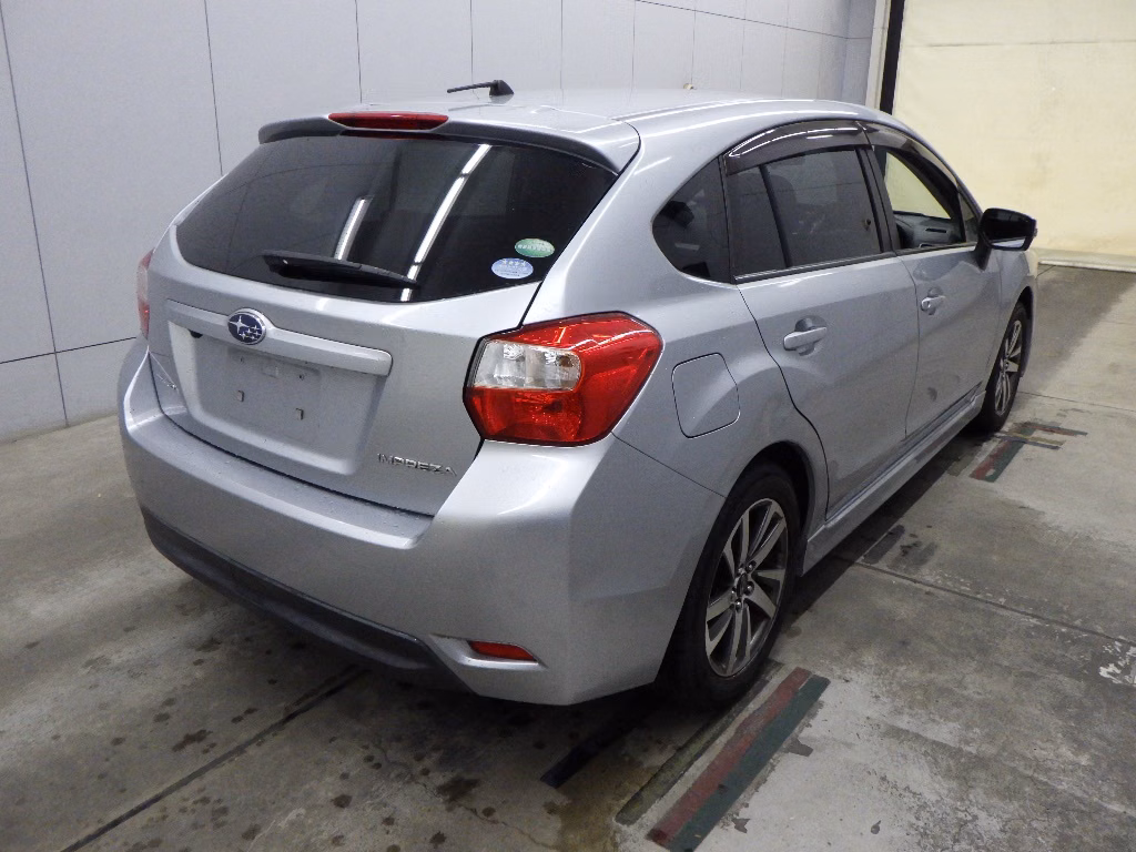 SUBARU IMPREZA