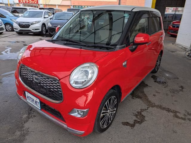 DAIHATSU CAST