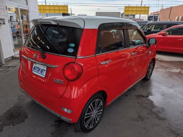 DAIHATSU CAST