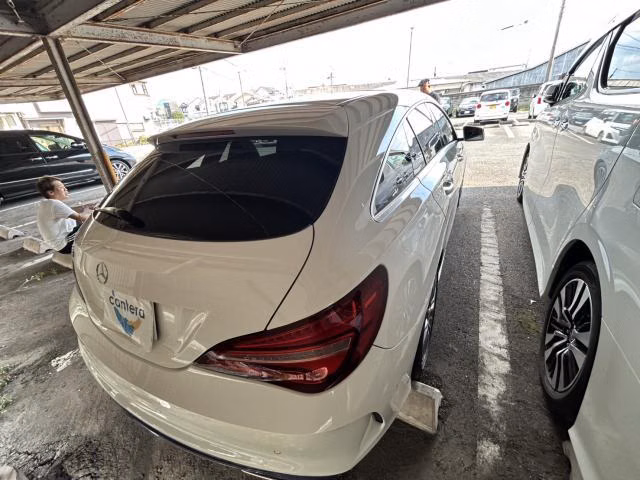 MERCEDES-BENZ CLA-CLASS