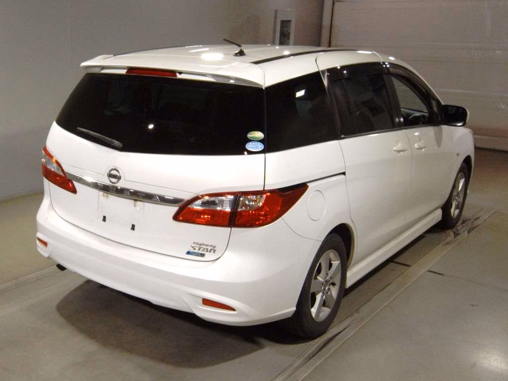 NISSAN LAFESTA