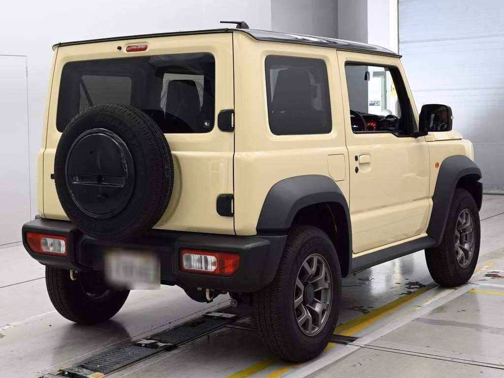 SUZUKI JIMNY SIERRA