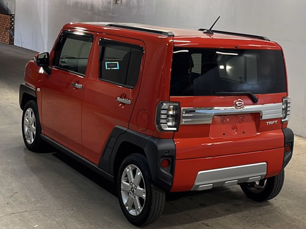 DAIHATSU TAFT