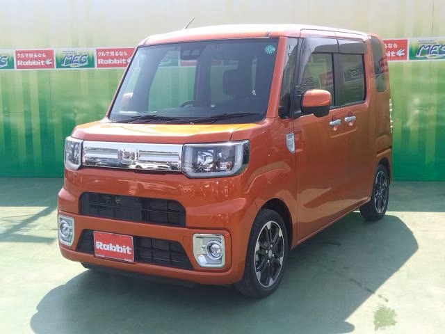 DAIHATSU WAKE