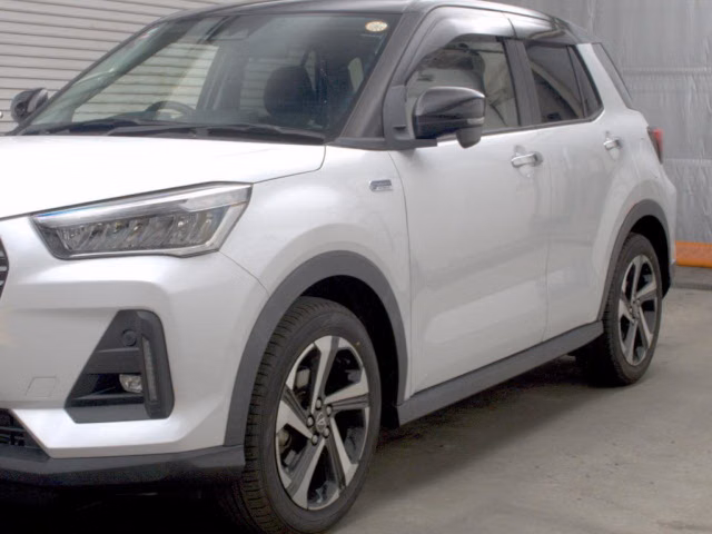 DAIHATSU ROCKY