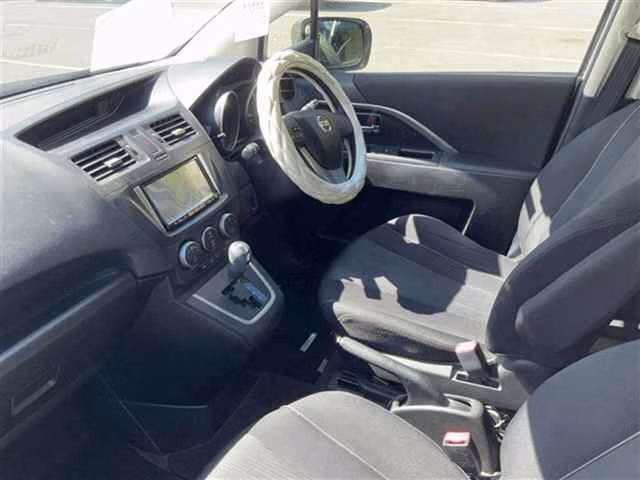 NISSAN LAFESTA