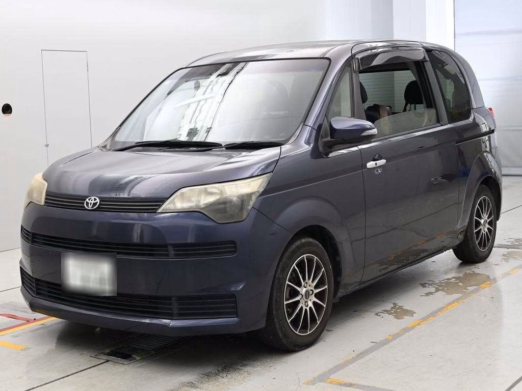 TOYOTA SPADE