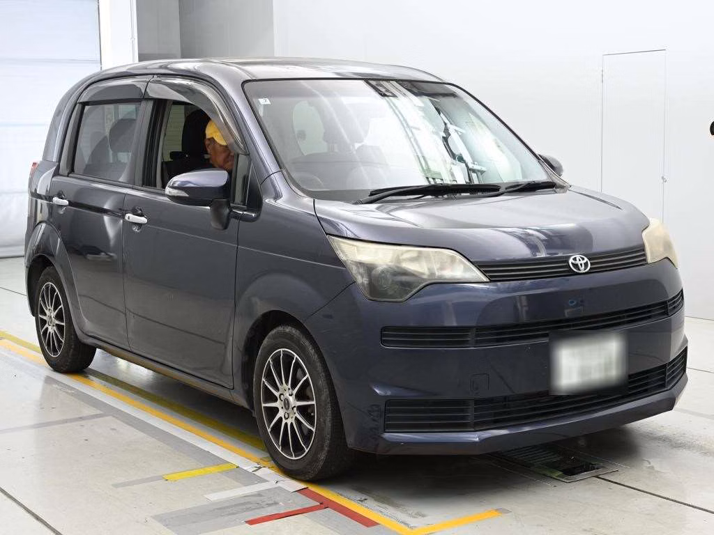 TOYOTA SPADE