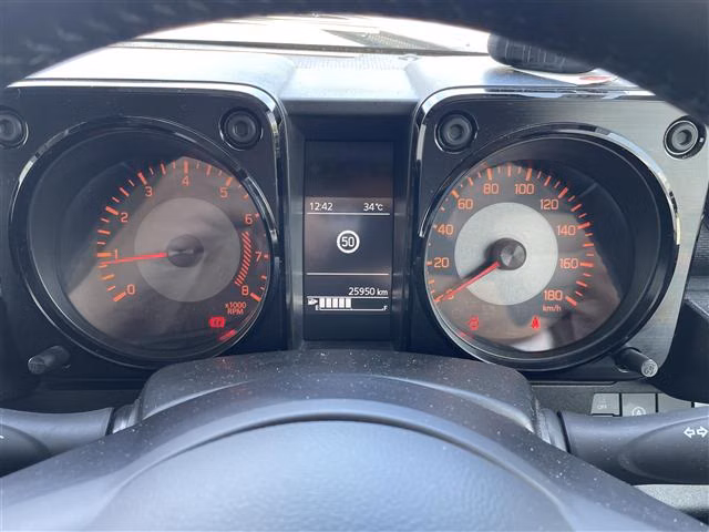 SUZUKI JIMNY SIERRA