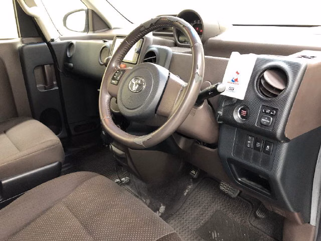 TOYOTA SPADE