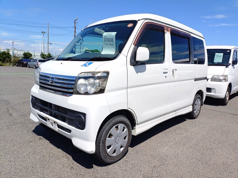 DAIHATSU ATRAI