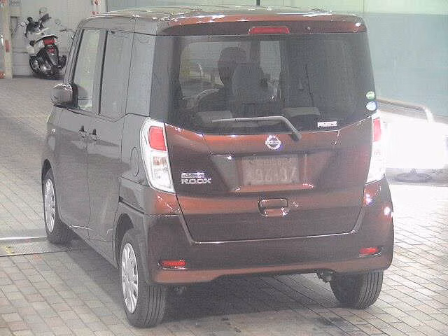 NISSAN DAYZ ROOX
