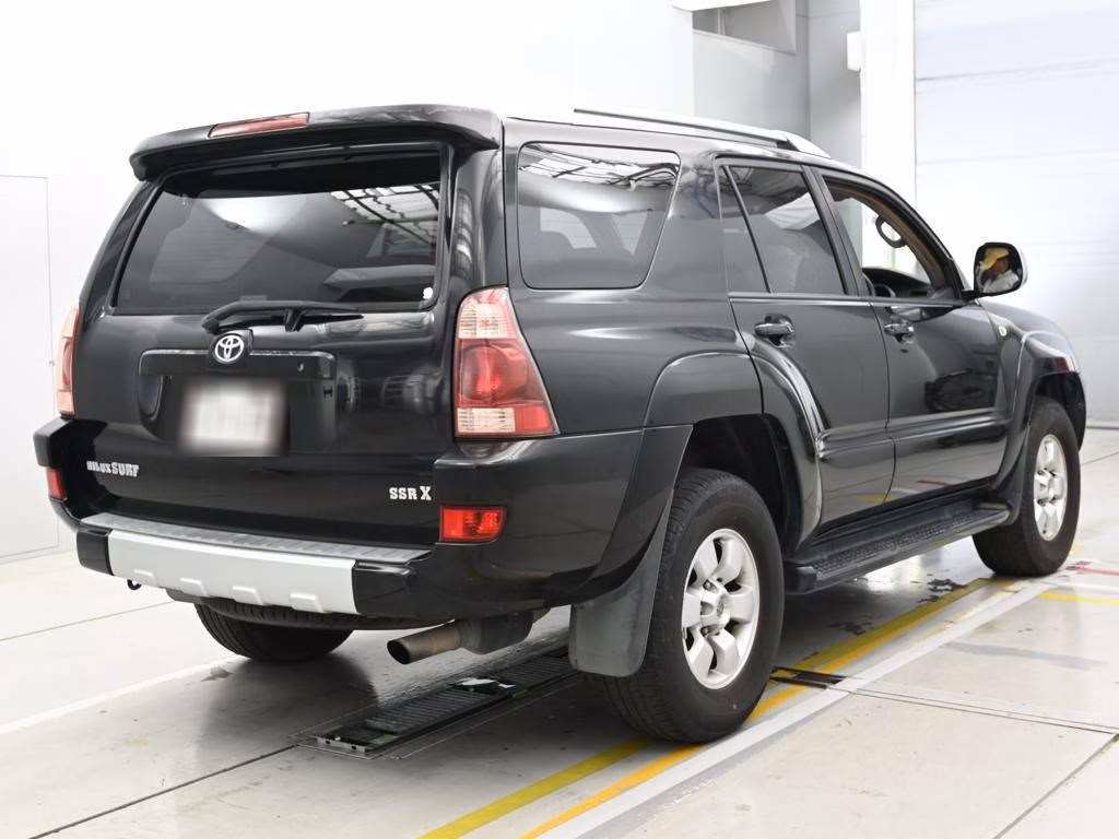 TOYOTA HILUX SURF