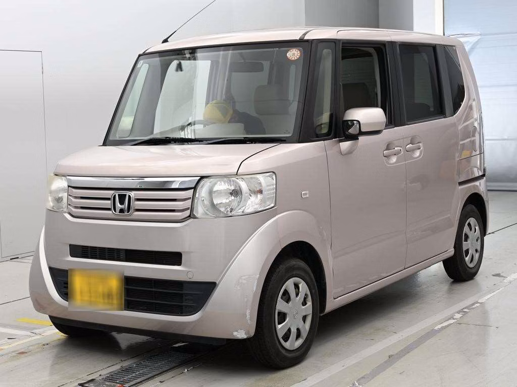 HONDA N-BOX