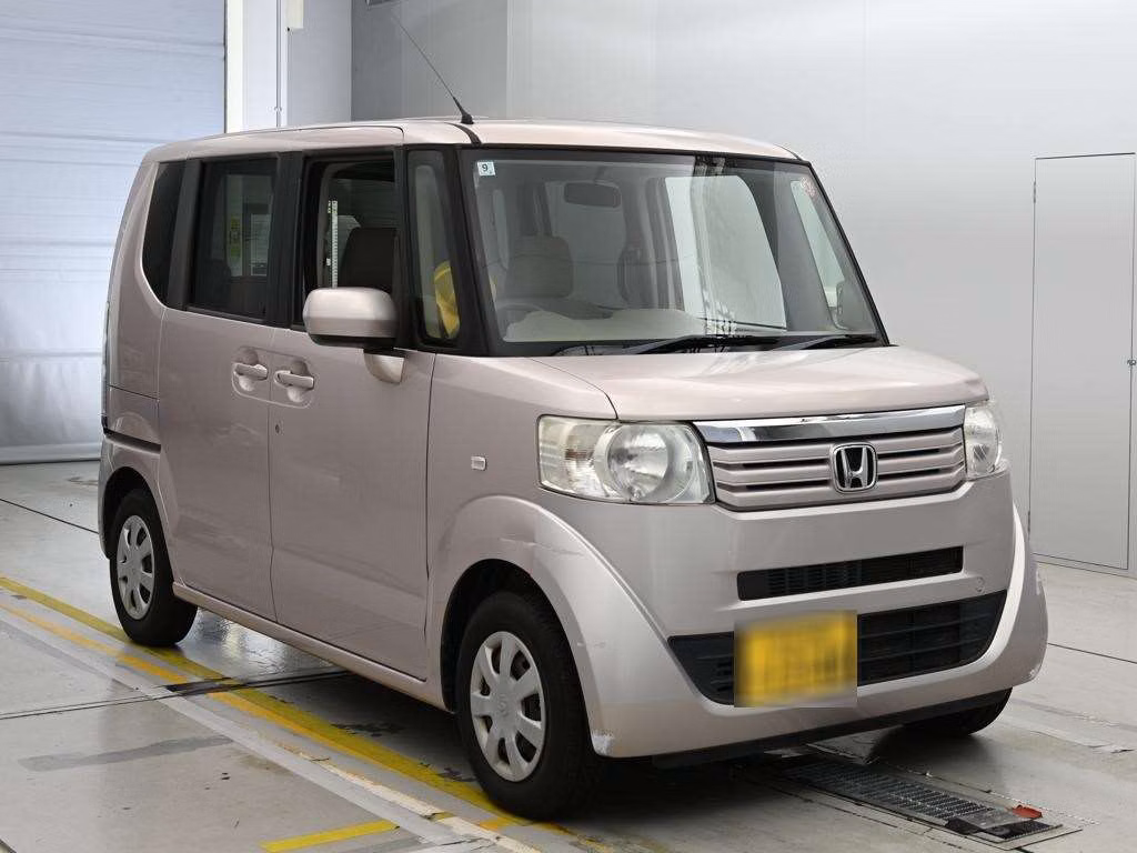 HONDA N-BOX