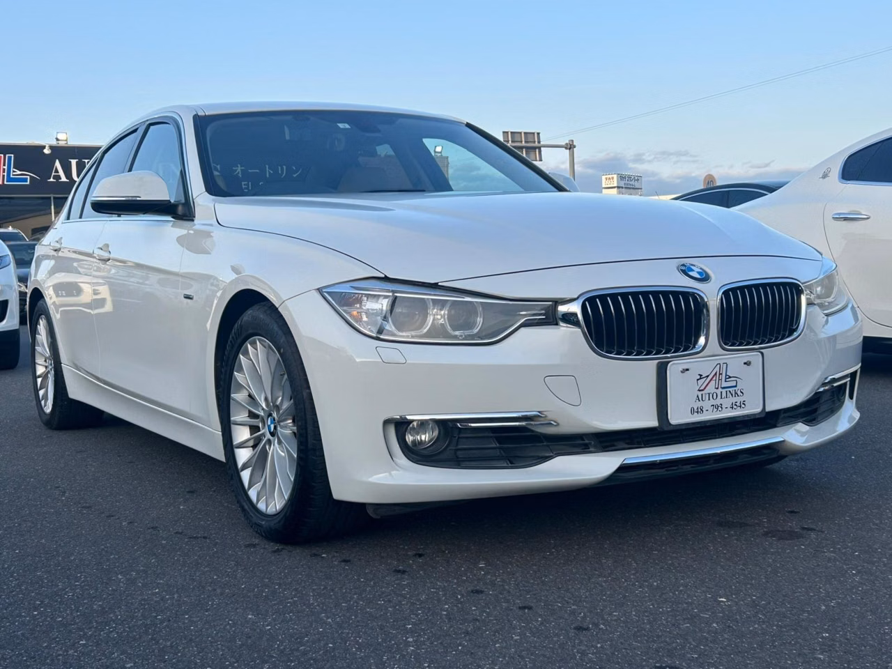 BMW 3-SERIES
