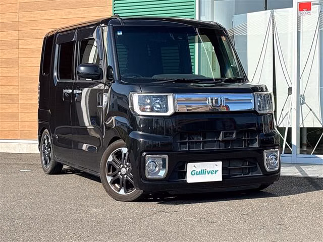 DAIHATSU WAKE