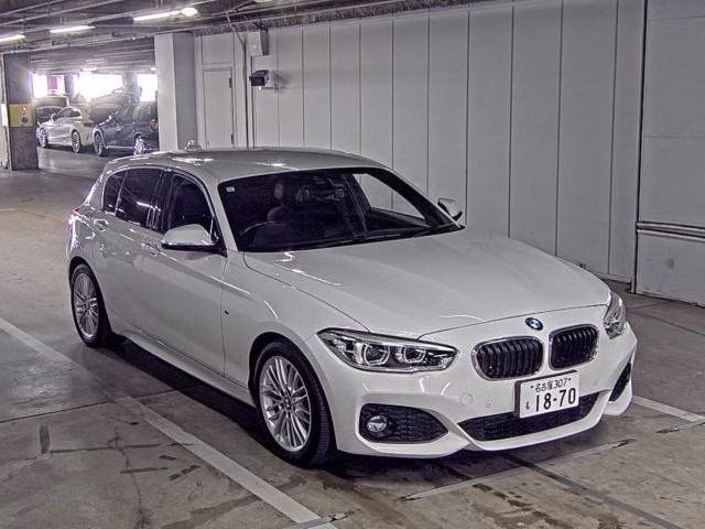 BMW 1-SERIES