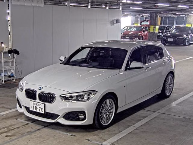 BMW 1-SERIES