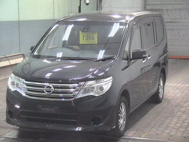 NISSAN SERENA