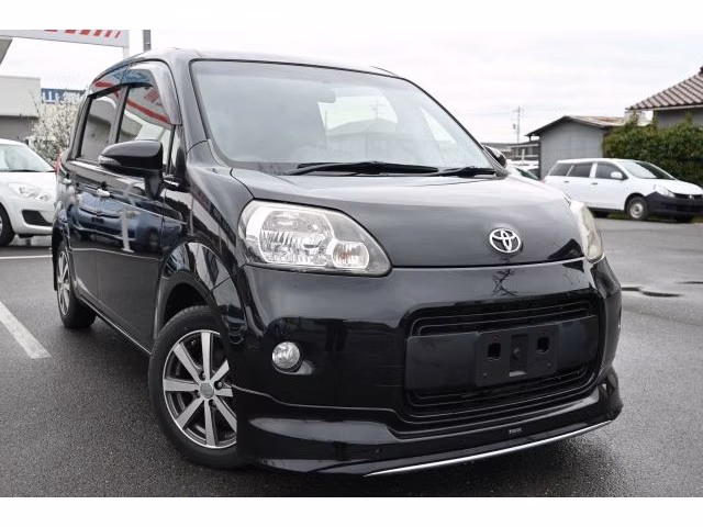 TOYOTA PORTE