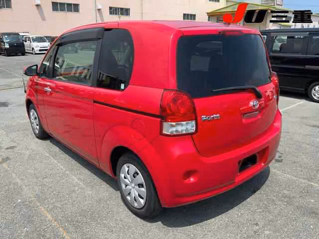 TOYOTA PORTE