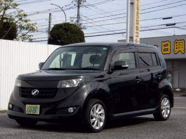 TOYOTA BB